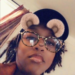 Meet your Posher, Kai